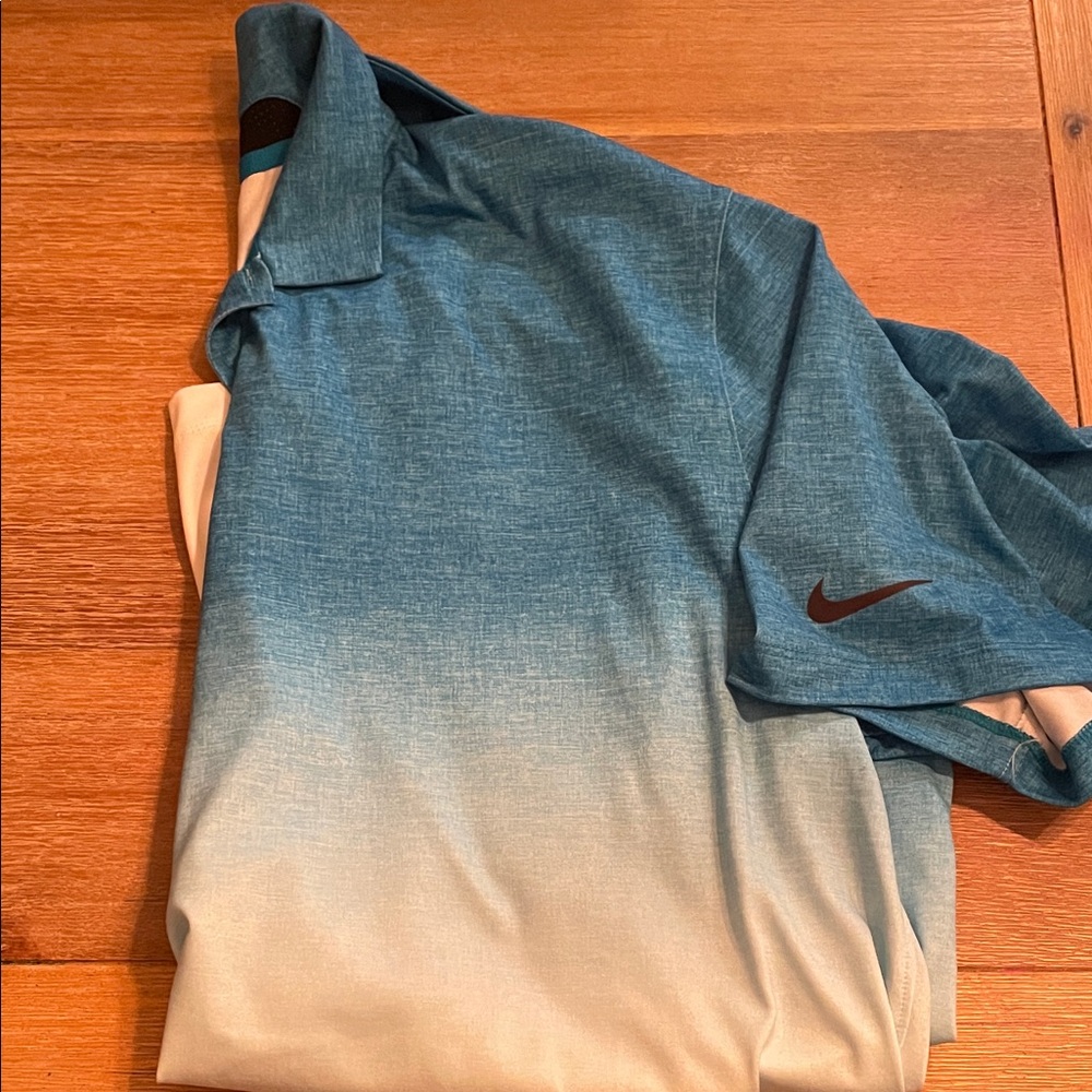 Nike Men's Gradient Blue and White Polo